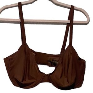 SKIMS balconete Unlined Demi Bra with wire in brown - Adjustable straps